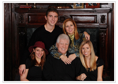 Dalw Wamstad and Familt